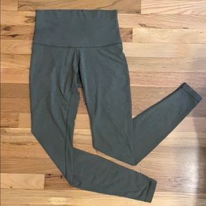 Olive Lululemon Leggings 6